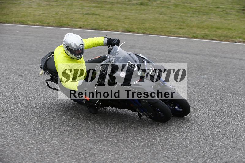 /Archiv-2024/13 22.04.2024 Plüss Moto Sport ADR/Einsteiger/6